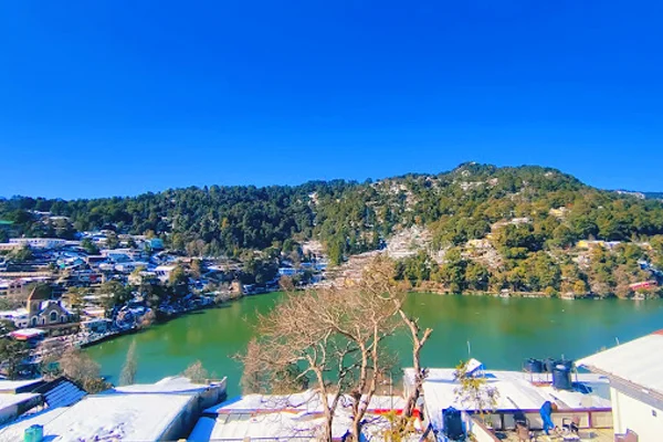 Delhi to Nainital Tempo Traveller